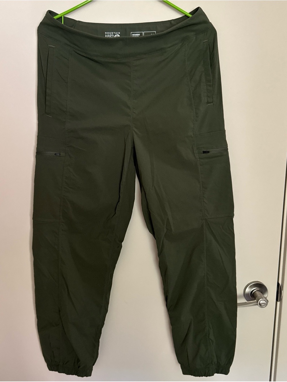 Mountain Hardwear Women’s Pull up Olive Green Hiking Pants M